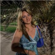 Studentessa universitaria di scienze della comunicazione, offro aiuto studio e ripetizioni di materie umanistiche