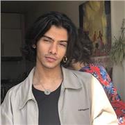 Je suis apte à enseigner le français et la littérature jusqu'à un niveau terminale ainsi que l'anglais et la philosophie