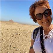 Laureata in Pianoforte con esperienza pluriennale impartisce lezioni di Pianoforte e Solfeggio a Cuneo in presenza e online