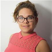 Je donne des cours particuliers pour des élèves des niveau écoles primaires et collège en fonction du besoin de chacun