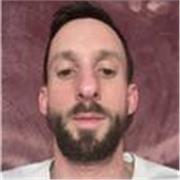 Personas de distintos niveles y edades con ganas de aprender 