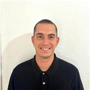 Docente con plaza en la especialidad procesos comerciales