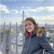 Je propose des cours particuliers de Français et de soutien scolaire jusqu’au lycée. Mais aussi des cours de droit jusqu’à la troisième année de licence.Je suis titulaire d’un master 1 en droit privé et je suis actuellement en première année de master dr