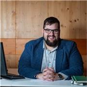 Offro potenziamento linguistico a ragazzi e adulti in inglese, tedesco, francese e italiano.