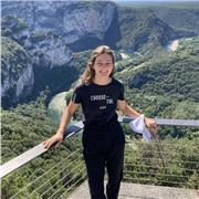 Etudiante en fin de licence de sciences de l'éducation - Animatrice/Directrice 
Cours de mathématiques, anglais, sciences sociales