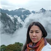 DOCENTE TITULADA EN LINGUISTICA Y CIENCIAS ADMINISTRATIVAS