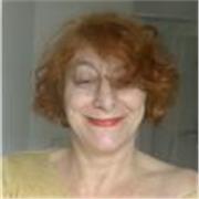 Comédienne de formation je donne des cours de communication