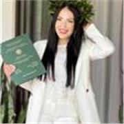 Dottoressa Magistrale in Giurisprudenza impartisce lezioni di Diritto