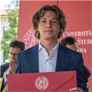 Laureato triennale in Economia e laureando magistrale presso l'Università di Padova offre ripetizioni sia online sia in presenza in materie riguardanti le Scienze Economiche e la Matematica per studenti di scuole superiori e università