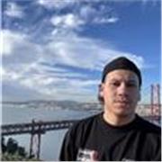 Professor de inglês para adultos e crianças, presencial e on-line dependendo da localidade. Inglês fluente e vivência no Canadá