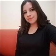 Profesora de ingles para clases de ingles - español para niños, con juegos didácticos para fácil aprendizaje