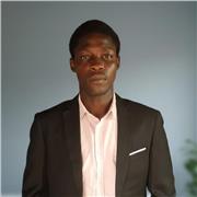 Professeur, natif de français avec 2ans d'experience offre des cours particuliers de français pour enfant et pour adulte en ligne.