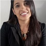 Profesora de básica primaria con más de 15 años de experiencia