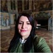 Laureata in Beni Culturali e Lettere mi offro per ropetizioni di italiano, storia, geografia e storia dell'arte per scuole medie e superiori