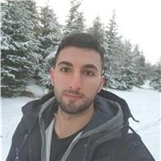 Computer Engineering Graduate teaches programming