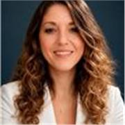 Licenciada y Profesora de Diseño Gráfico y Artes Visuales