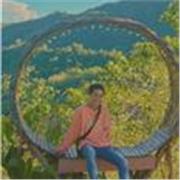 English tutor aims to teach students at all ages