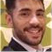 Profesor titulado de inglés con experiencia en la enseñanza del idioma a niños, adolescentes y adultos. 