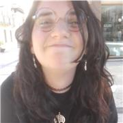 Offro lezioni private di inglese, spagnolo o aiuto compiti per bambini di scuole primarie e secondarie.