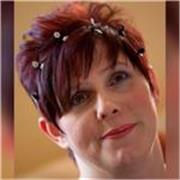 Musicoterapeuta lavora a livello emozionale, sui disagi vissuti negli ambienti scolastici e in qualsiasi altro contesto