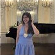 Insegnanze di Canto, pianoforte, solfeggio
