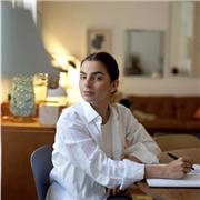 Soy psicóloga y me gustaría ayudar a personas con dificultades en el aprendizaje y con dificultades emocionales.