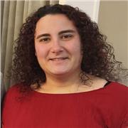 Profesora de matemáticas con más de 10 años de experiencia.