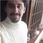 Dopo 3 anni di esperienza in Inghilterra ed avendo la mamma francese, mi propongo con passione a chiunque abbia voglia di imparare queste due lingue!