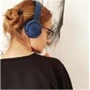 
Profesora de artes ofrece clases de dibujo y pintura en diferentes técnicas en Madrid. Disponibilidad en español e inglés.