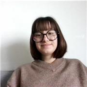 Professeure de français, en cours d'obtention du master MEEF.