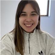 Imparto clases particulares a alumnado de educación primaria.
Tengo experiencia tras haber realizado las prácticas en un centro educativo con alumnado de educación primaria. Soy estudiante universitaria y este año volveré a realizar las prácticas en el mi