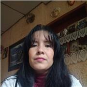 Profesor de matemáticas. Especializada en educación infantil