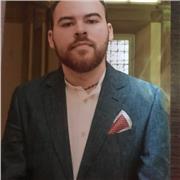 Insegnante di Storia e Geografia per studenti delle scuole superiori