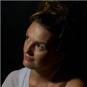 Chanteuse comédienne professeur de chant