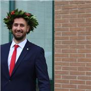 Laureato alla triennale di ingegneria meccanica, iscritto al corso di laurea magistrale