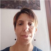 Docente di Scienze Naturali impartisce lezioni relative a tutte le materie scientifiche