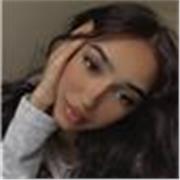 Doy clases en Español,y si se necesita ayuda en inglés también,actualmente estoy estudiando formación profesional de administración de empresas,específicamente enseño a los niños de primaria