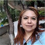 Profesora con experiencia en educación básica, media superior y superior