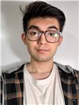 Estudiante de medicina realiza clases de matemáticas y ciencias para enseñanza media y preparación paes