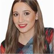 Profesora de Física y Química y Matemáticas, licenciada en Ingeniería Química y Master de Profesorado, apta para todas las edades.