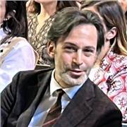 Cerchi un'insegnante affidabile e preparato? Sono a disposizione!