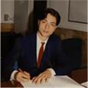Laureato in scienze politiche, studente laurea magistrale. Offro lezioni di storia e filosofia a Palermo 