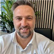 Profesor de Español nativo ofrece clases online para todas las edades.