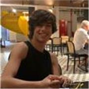 Ripetizioni di inglese con livello madrelingua. Sono Filippo, 17 anni, studente delle superiori. Contattami per migliorare ,