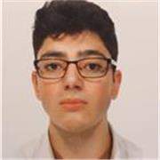 Ragazzo iscritto alla Facoltà di Filosofia di Milano