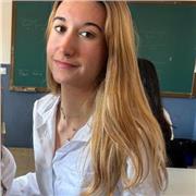 Estudiante universitaria con nivel de ingles B2 y un año de estudios en Irlanda, imparte clases presenciales a alumnos de primaria