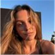 Llevo 4 años con mi pareja, el es ingles por lo tanto mi ingles es totalmente fluido y todo el mundo en uk cree que soy inglesa