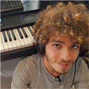 Profesor online de piano de nivel iniciante a avanzado