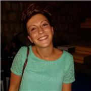 Laureata in Interpretariato e Traduzione impartisce lezioni di francese e inglese