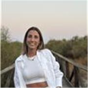 Soy profesora de educación primaria y educación infantil.Doy clases particulares y de apoyo a niños que lo necesiten en el área que necesiten reforzar